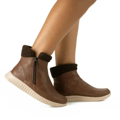 Bota Kolosh de Cano Curto Marrom